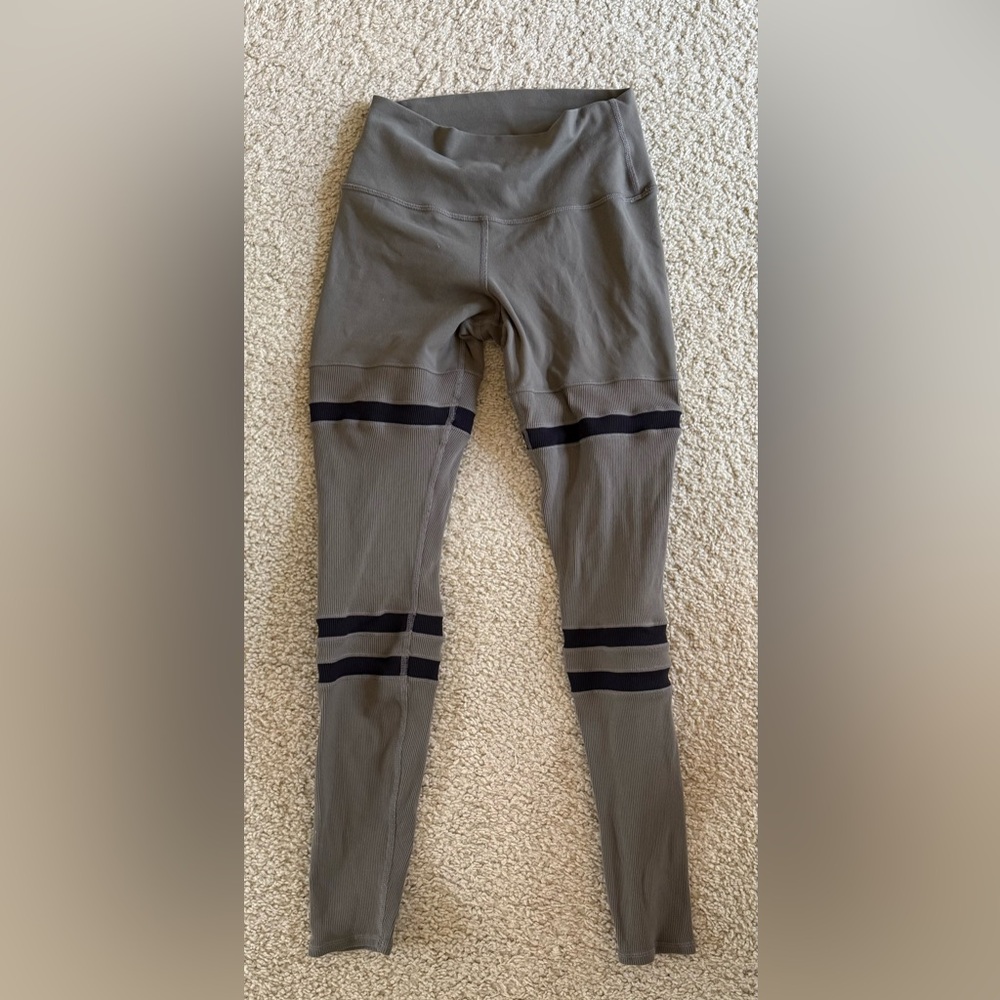 ALO Yoga Tan Leggings
